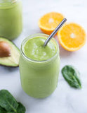 Green Avocado Smoothie with Bee Pollen